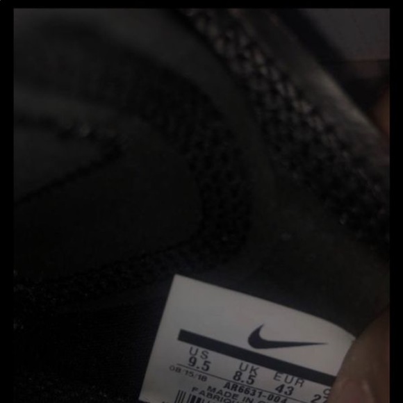 Nike vapormaxs shoes - Picture 8 of 8